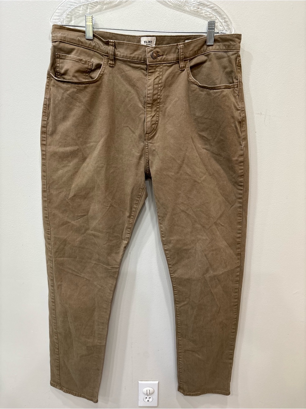 Flint and Tinder Tapered Fit Brown Pants Men’s Size 36x32